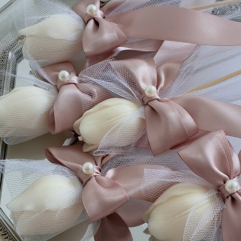 5 candele profumate al tulipan - Soy Wax recensione e prezzo
